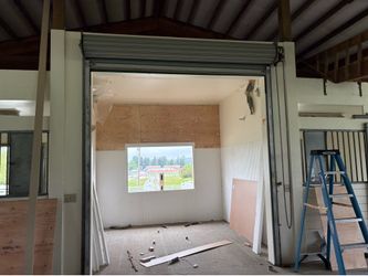 9’6” x 10’ tall rollup door