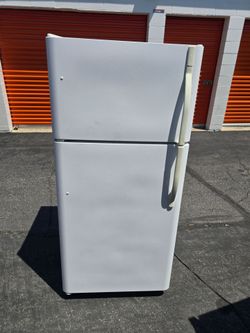 Kenmore apartment fridge