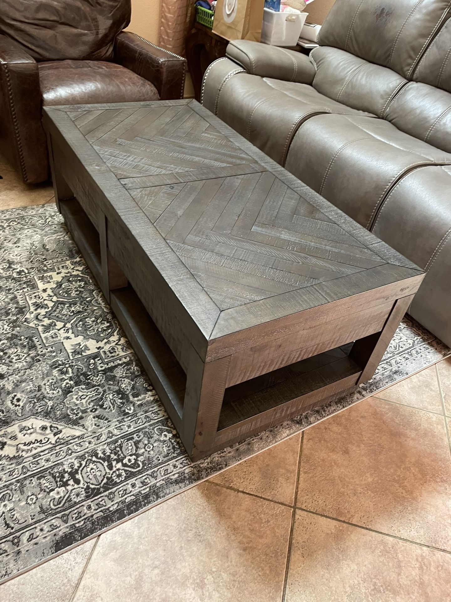 Coffee Table Excellent Condition Solid Wood Free Delivery