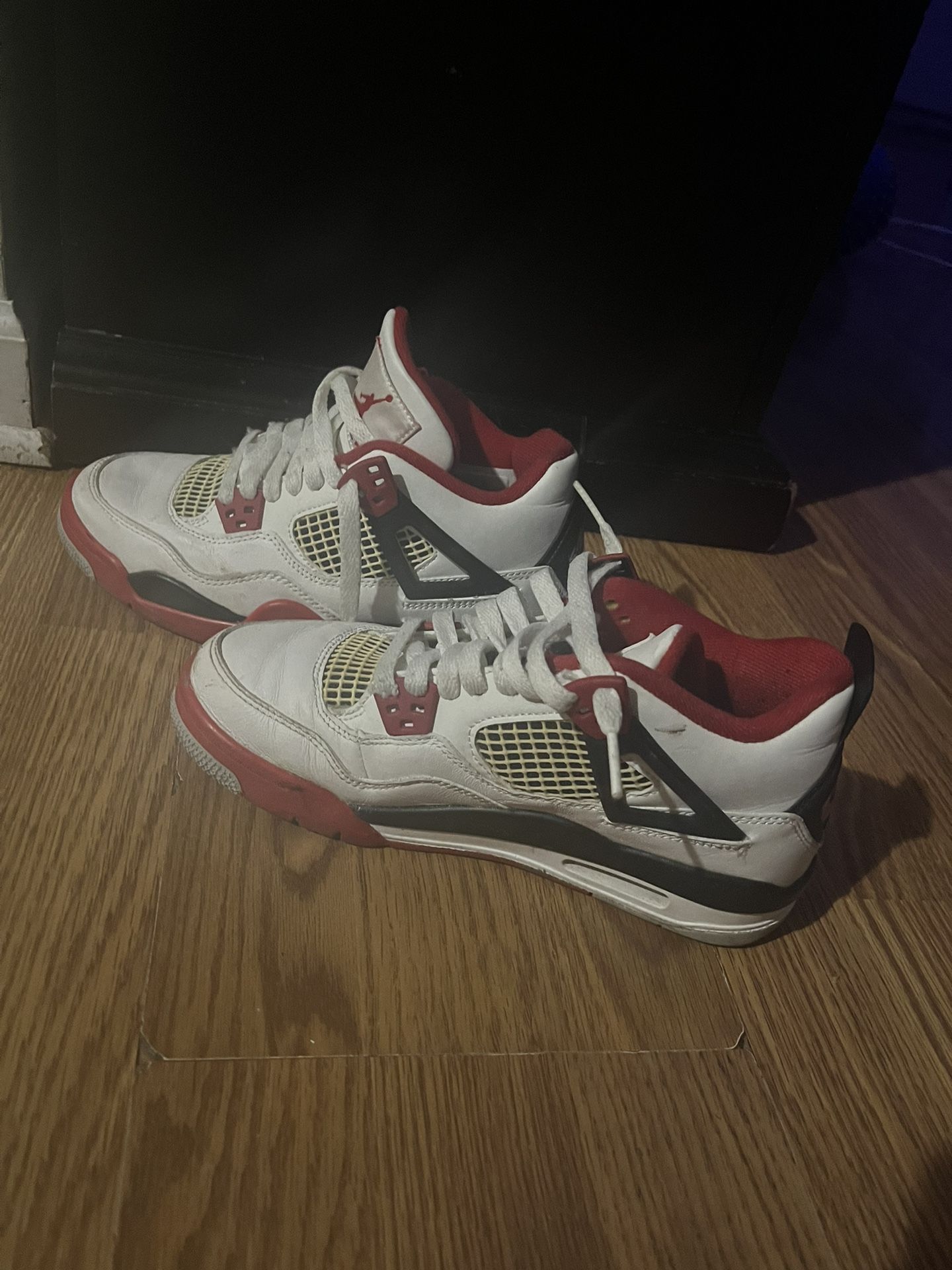 A Little Used But Not As Much They Go For 150 But 100$ And It’s All Yours