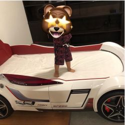 Car Bed Twin with remote control