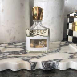 Creed Aventus For Her Perfume