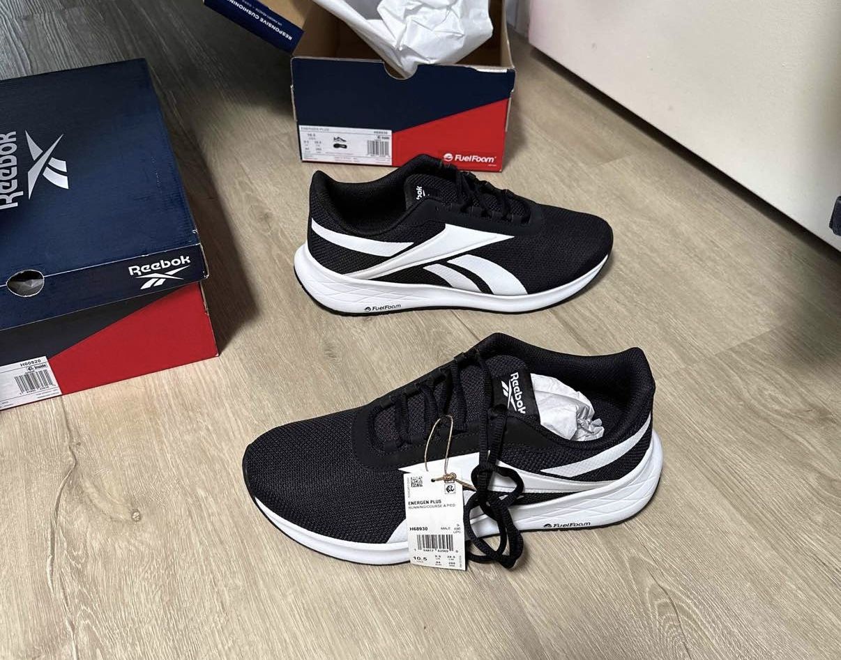 Rebook Energen Plus, 10.5 Black, New