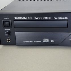 Professional Grade Rack-Mountable CD Recorder Player