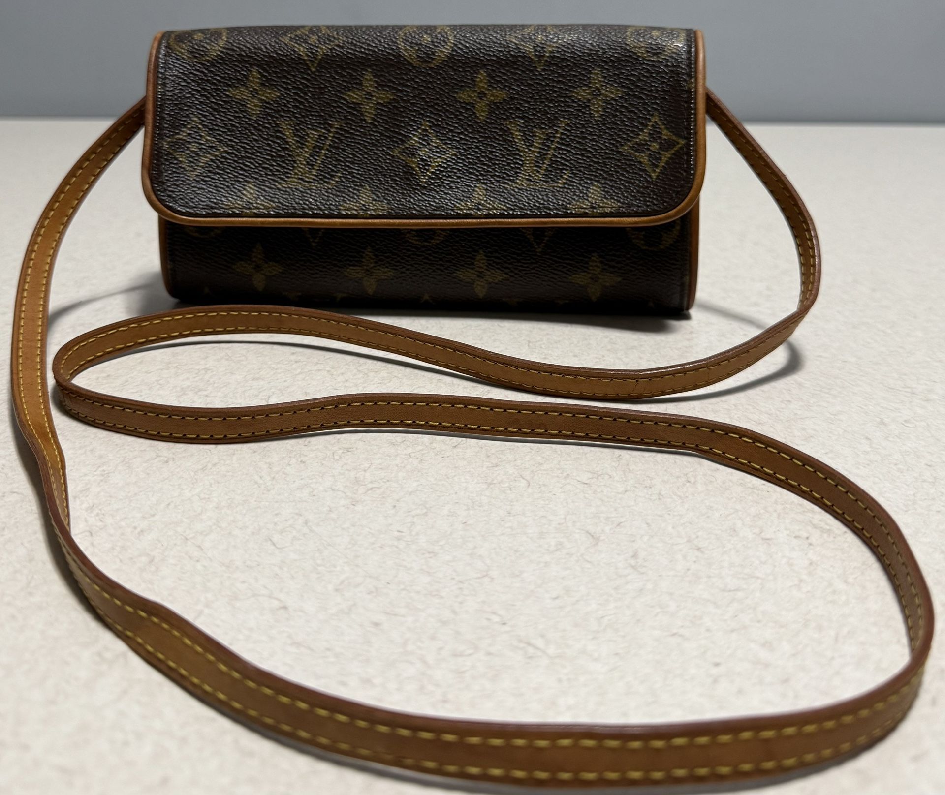 Louis Vuitton Pochette Twin PM Bag
