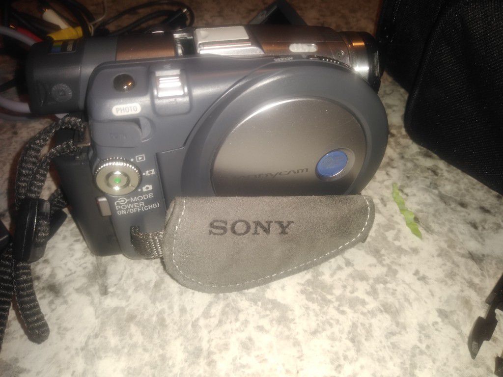 Sony mini DVD camcorder