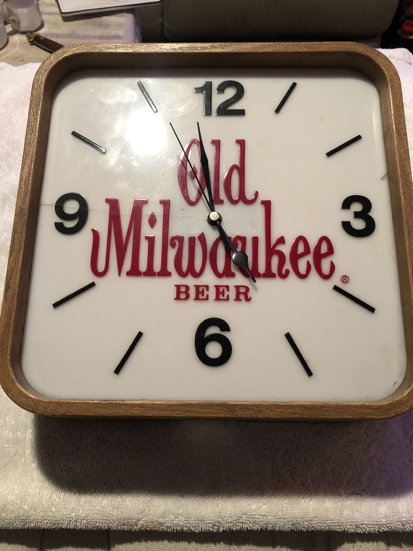 OLD MILWAUKEE CLOCK 
