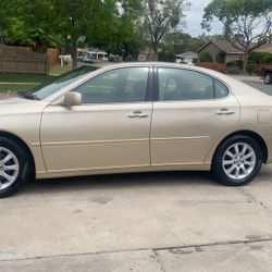 2004 Lexus ES 330