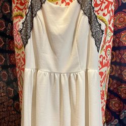 Trixxi Dress Size 9 Lace Detail Black And White 