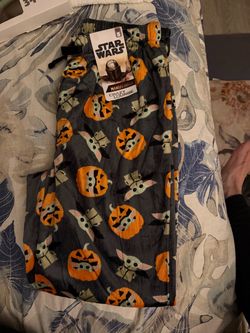 Star Wars Mandalorian Lounge Pants Size Small