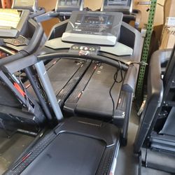 Proform Sport 6.0 Treadmill - Professional grade - 380$ 