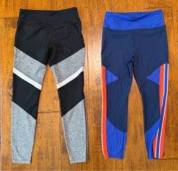 Women’s Leggings Size Medium **LIKE NEW**