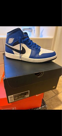 Air Jordan 1 mid size 12
