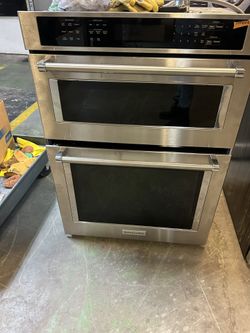 Microwave Oven 