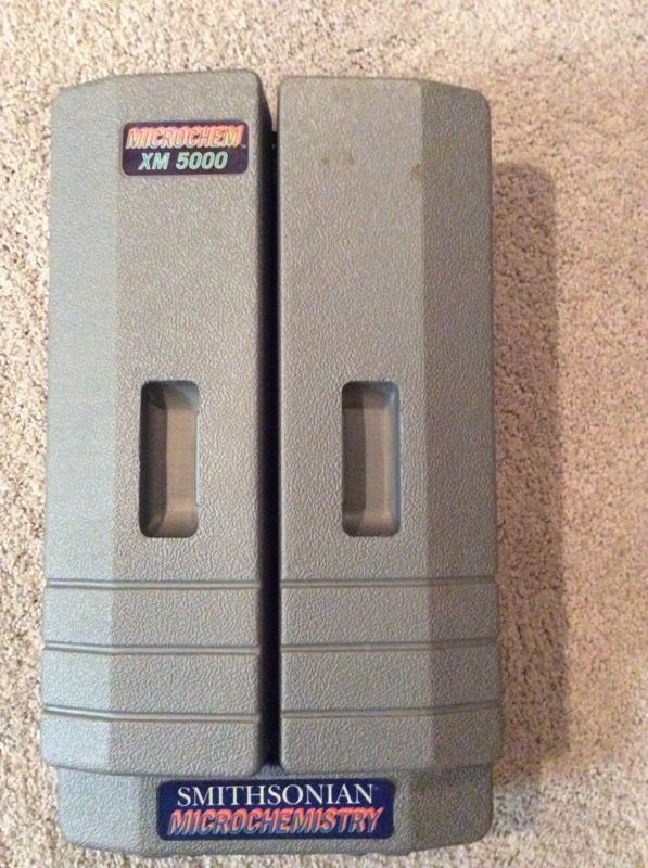Microchem xm5000 Smithsonian Micro Chemistry Set