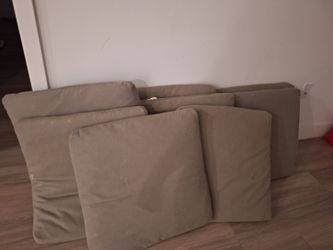 Delilah cushion from city furniture