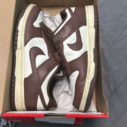 Nike Dunks- Brown