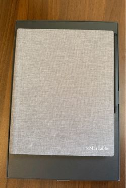 Remarkable 2 with pen and folio case