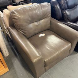 (In Store) Durablend Taupe Pleather Armchair