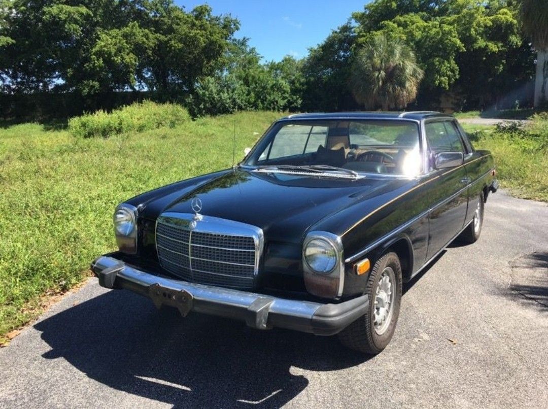 Classic 1974 Mercedes 280C