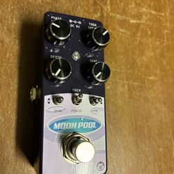 Pigtronix Moon Pool Phaser And Tremolo