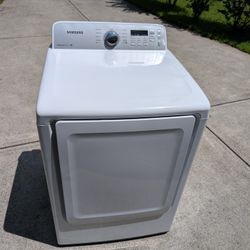 Samsung 7.4 Cu.ft Electric Dryer - Very Good Condition