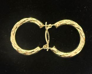14Kt Aretes