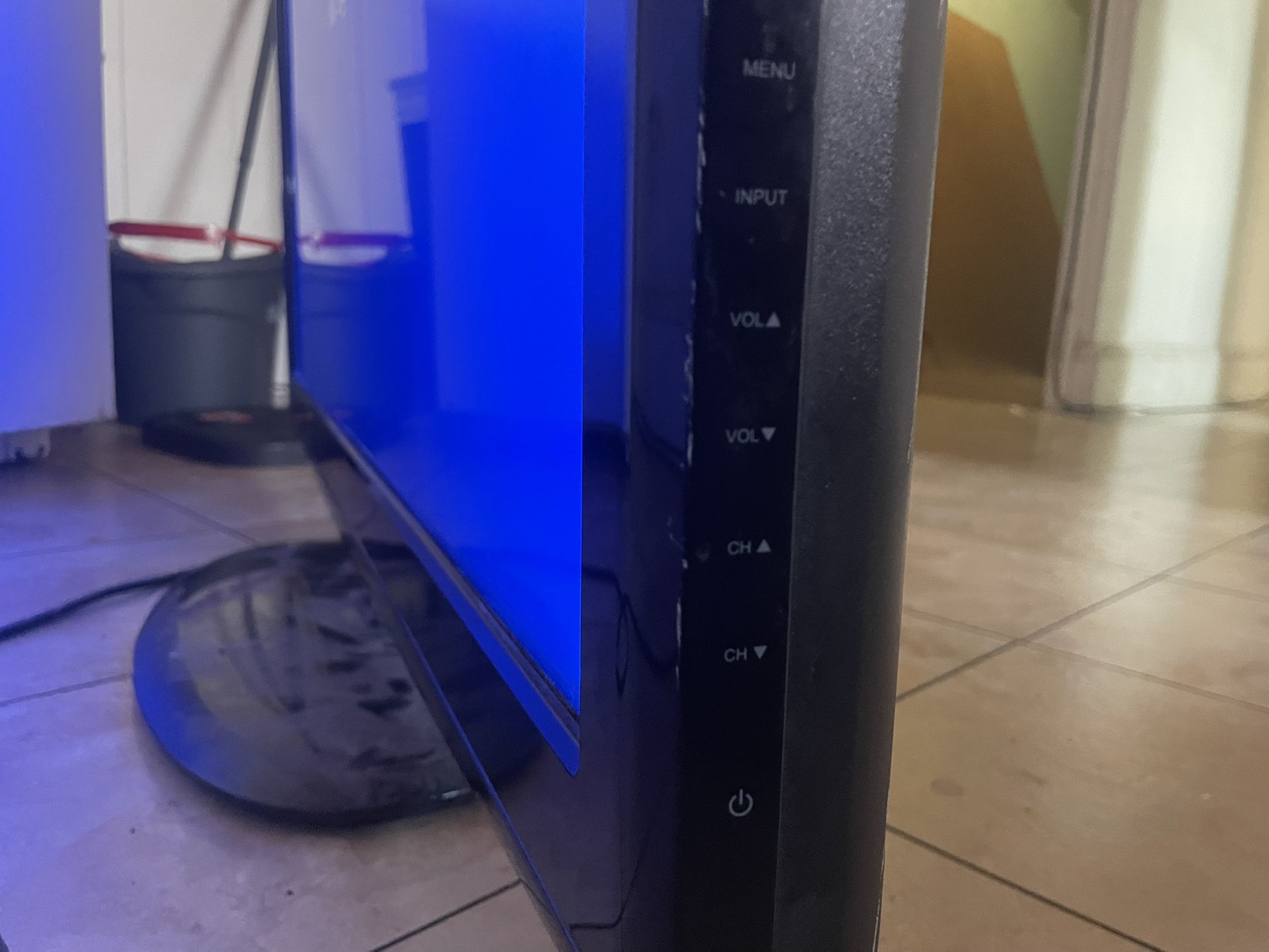 Dynex Tv