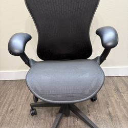 Herman Miller Mira 2