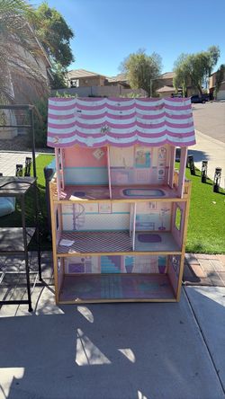 Doll House