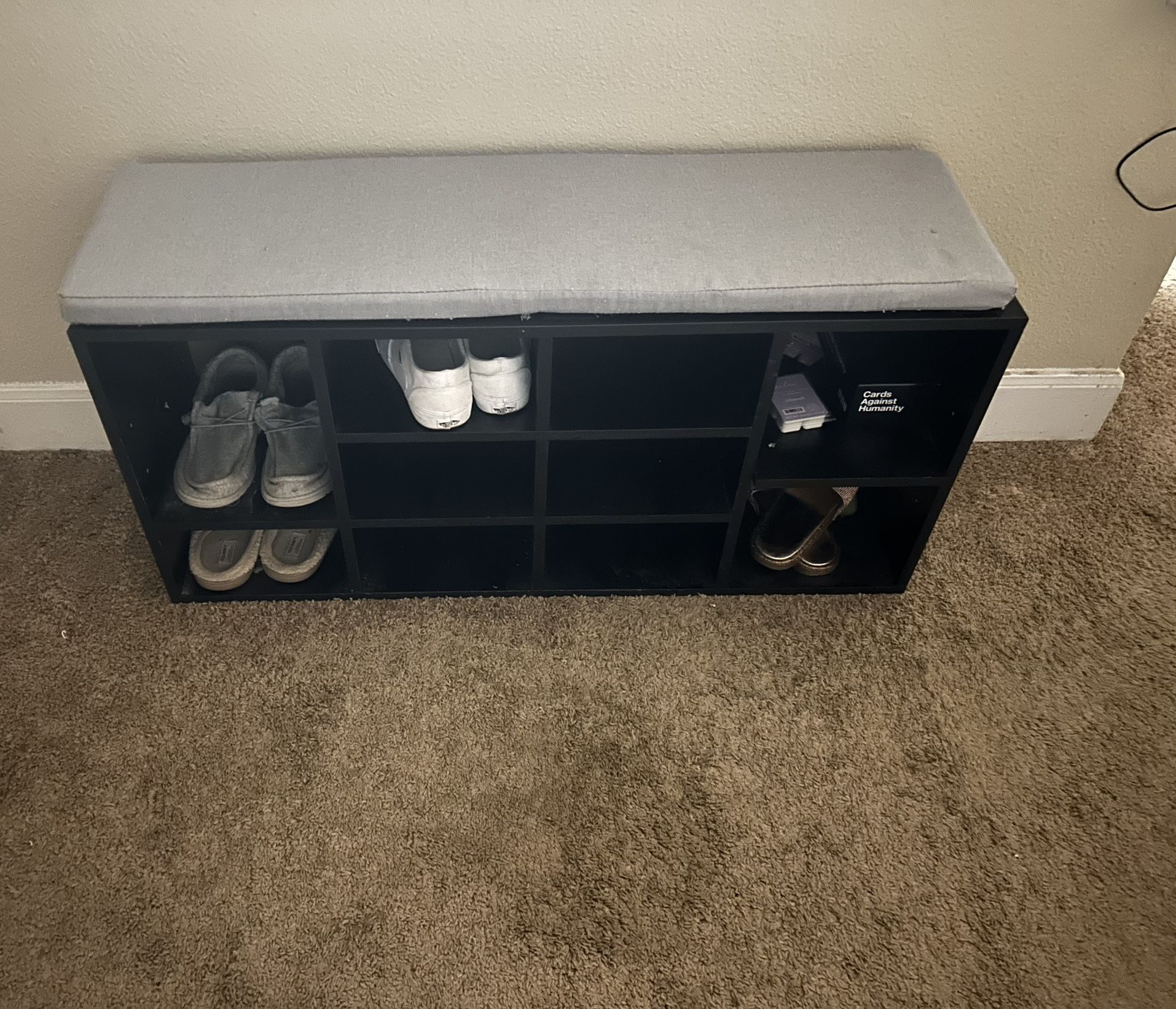 Shoe storage bench