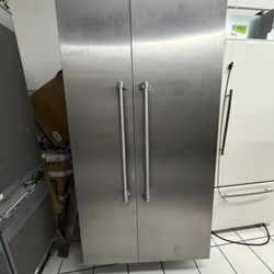 42” Thermador Built In Stainless Steel Refrigerator 