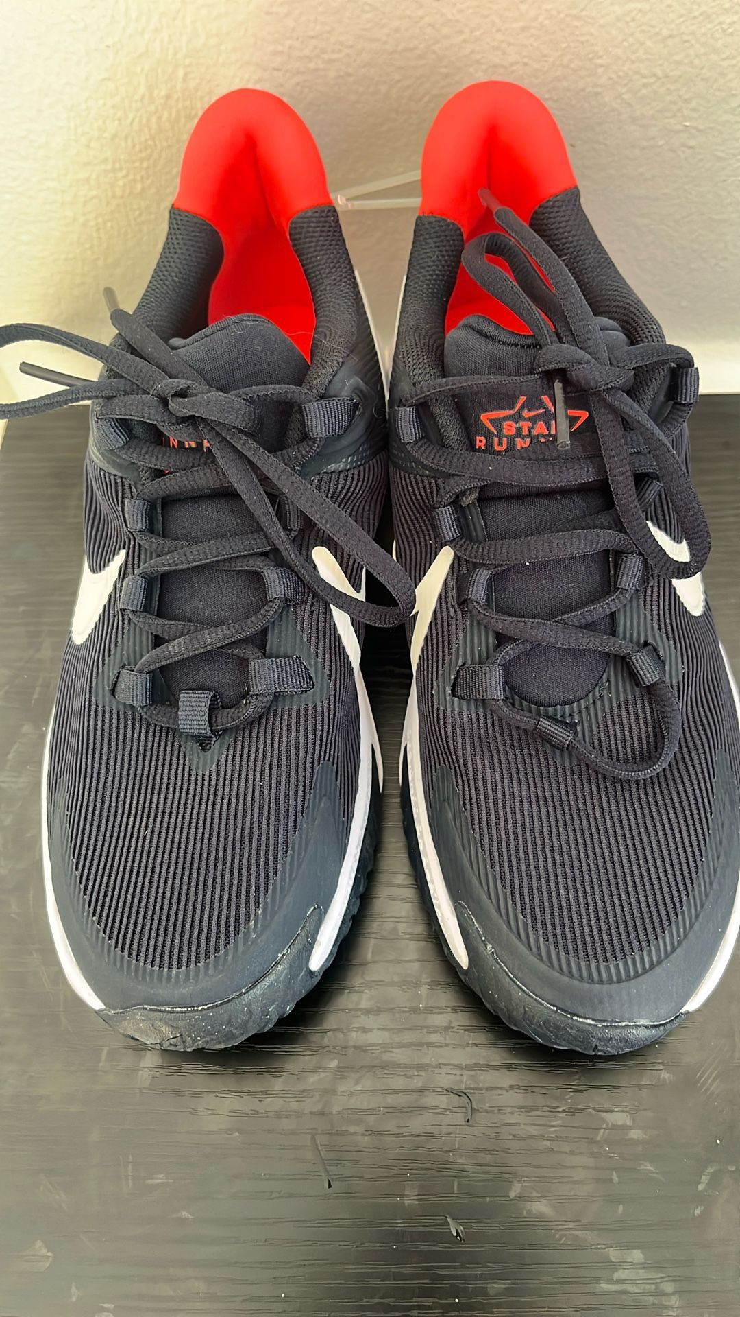  Nike Star Runner Shoes Size 5 