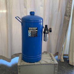 CENTRALPNEUMATIC 40lb.portable soda blaster