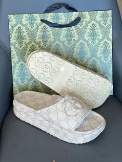 Gucci men slides 9 10 11