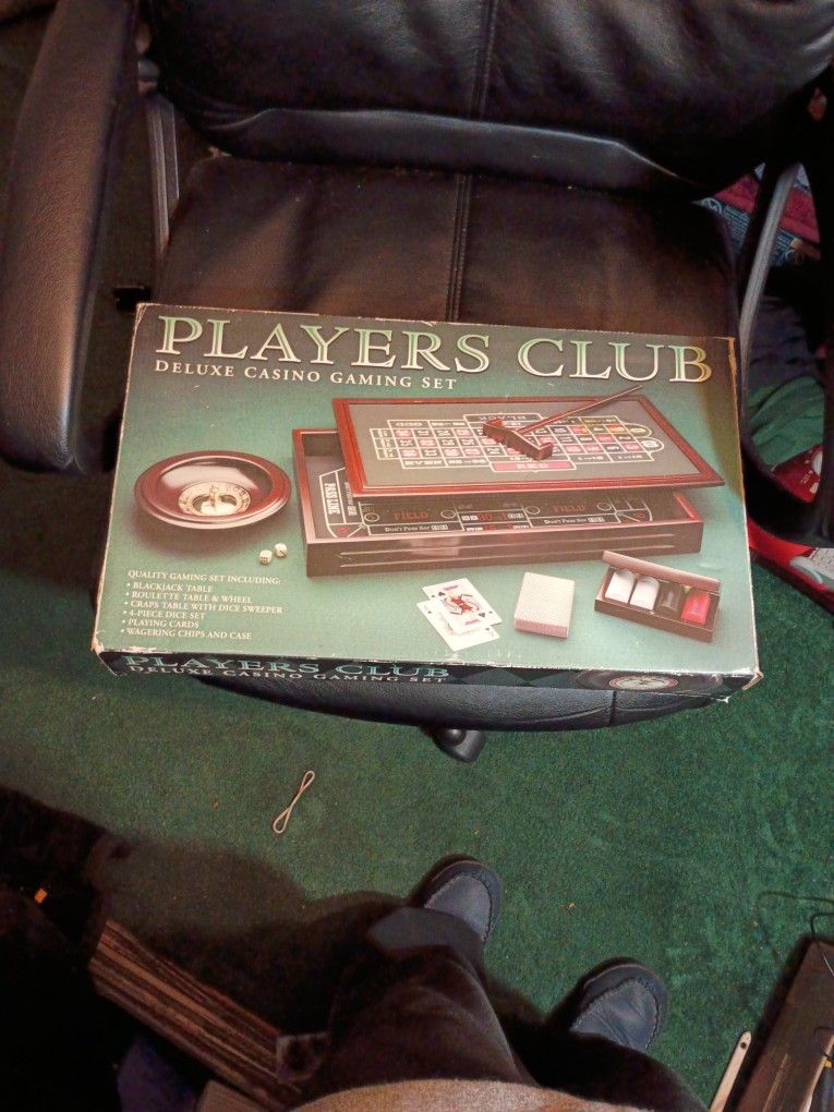 Players Club Deluxe Casino Gaming Set