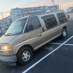 2000 express van