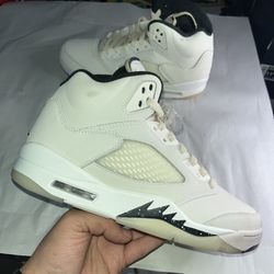 Nike Air Jordan 5 Retro SE Sail Men Size 9 New W/ Defects Sneakers (FN7405-100)