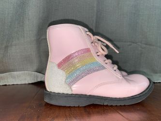 Girls Pink boots size 11
