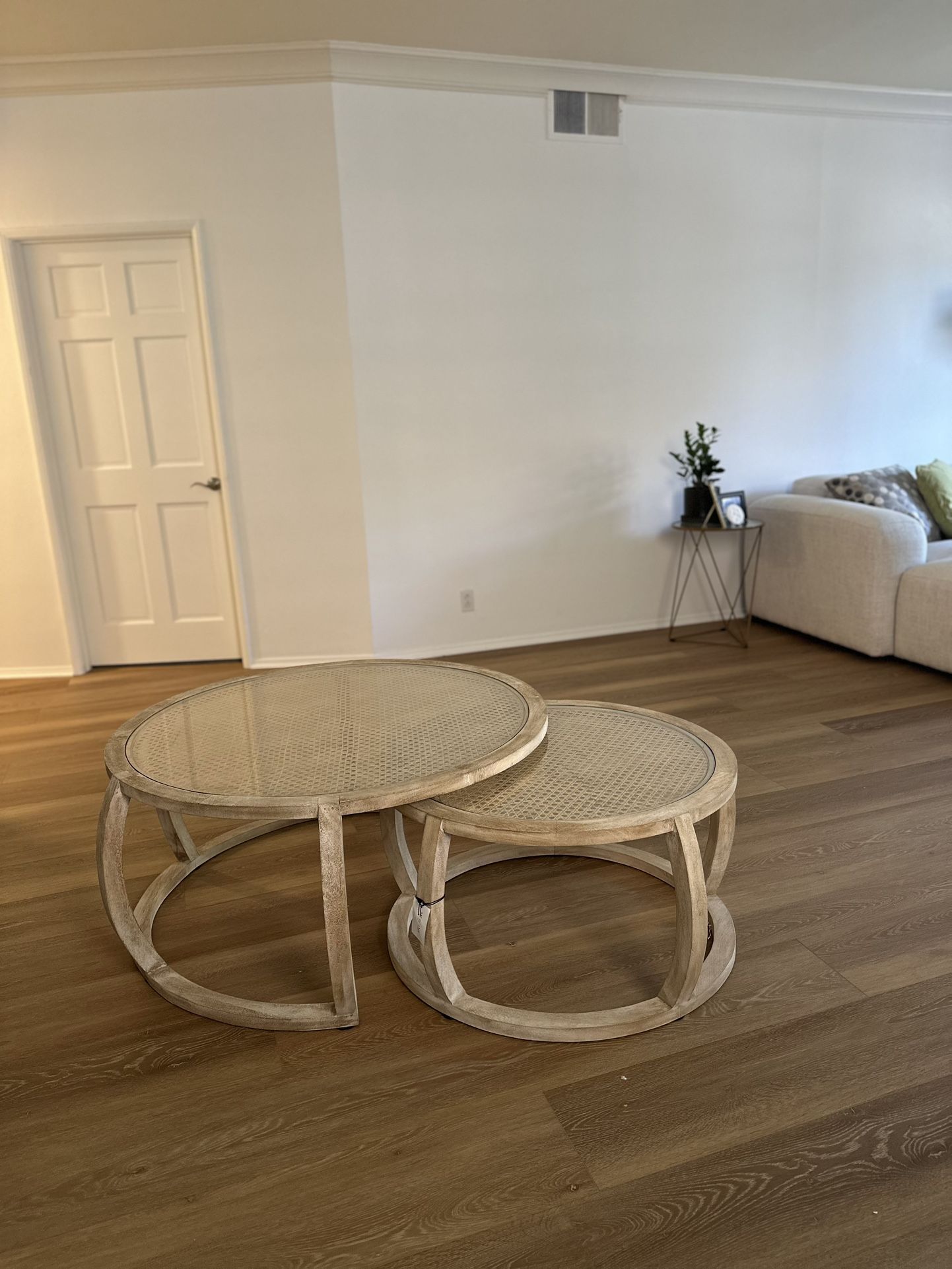 Ruby Nesting Coffee Table