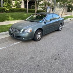 Nissan Altima