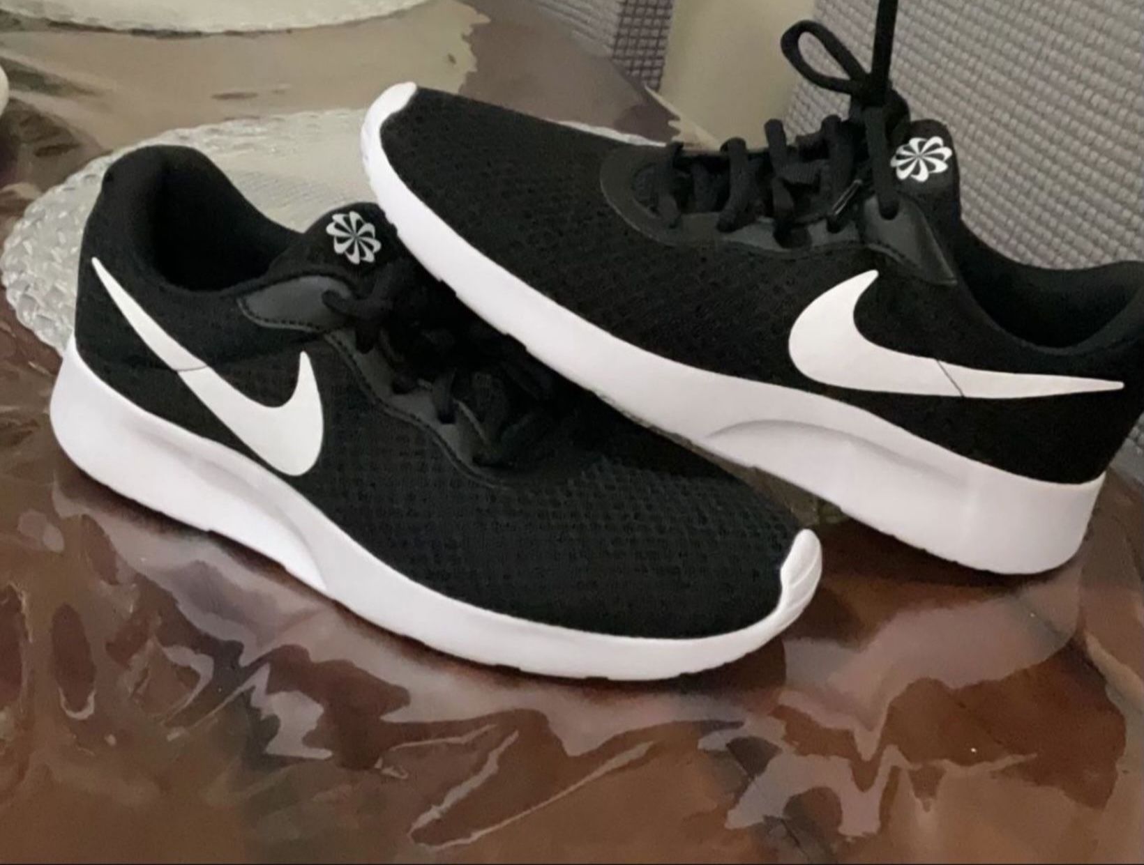 New Nike Shoes 