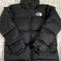 North Face Puffer Jacket 700