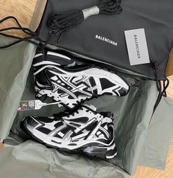 Balenciaga Sneakers
