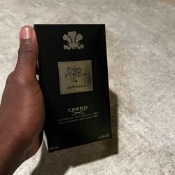 Creed Aventus 