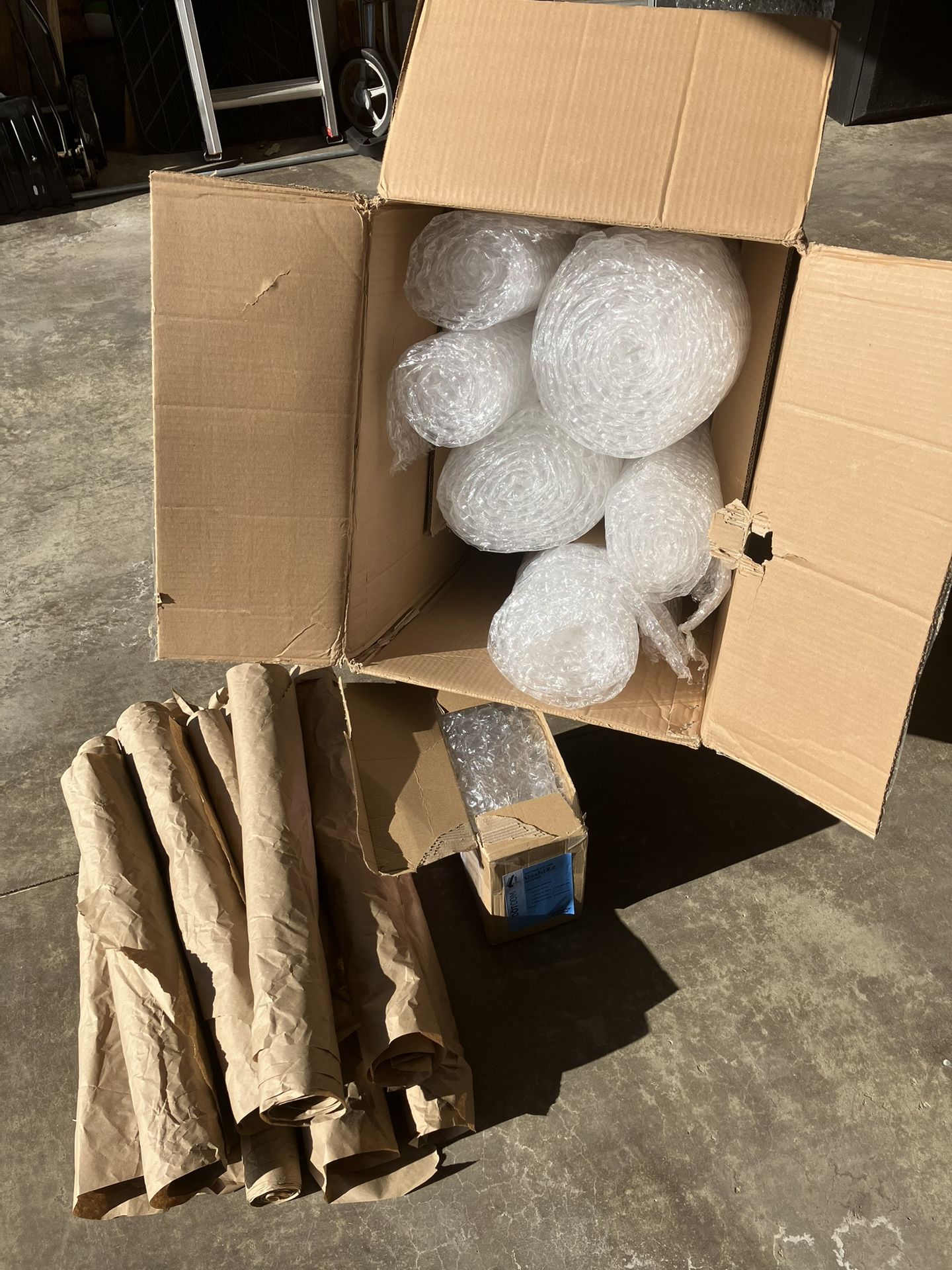 Bubble Wrap and packing Paper More Than Shown