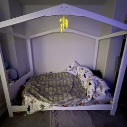 White Twin House Bed Frame – Montessori Style With Built-In Bookshelf (Colorado Springs)