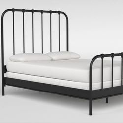 Black Queen Metal Panel Bed