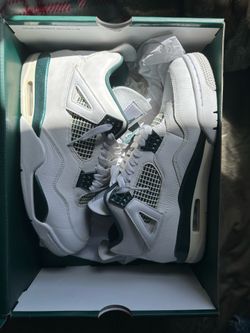 Jordan 4 Oxidized Green