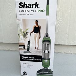 Shark® Freestyle Pro Cordless Vacuum with Precision Charging Dock SV1114